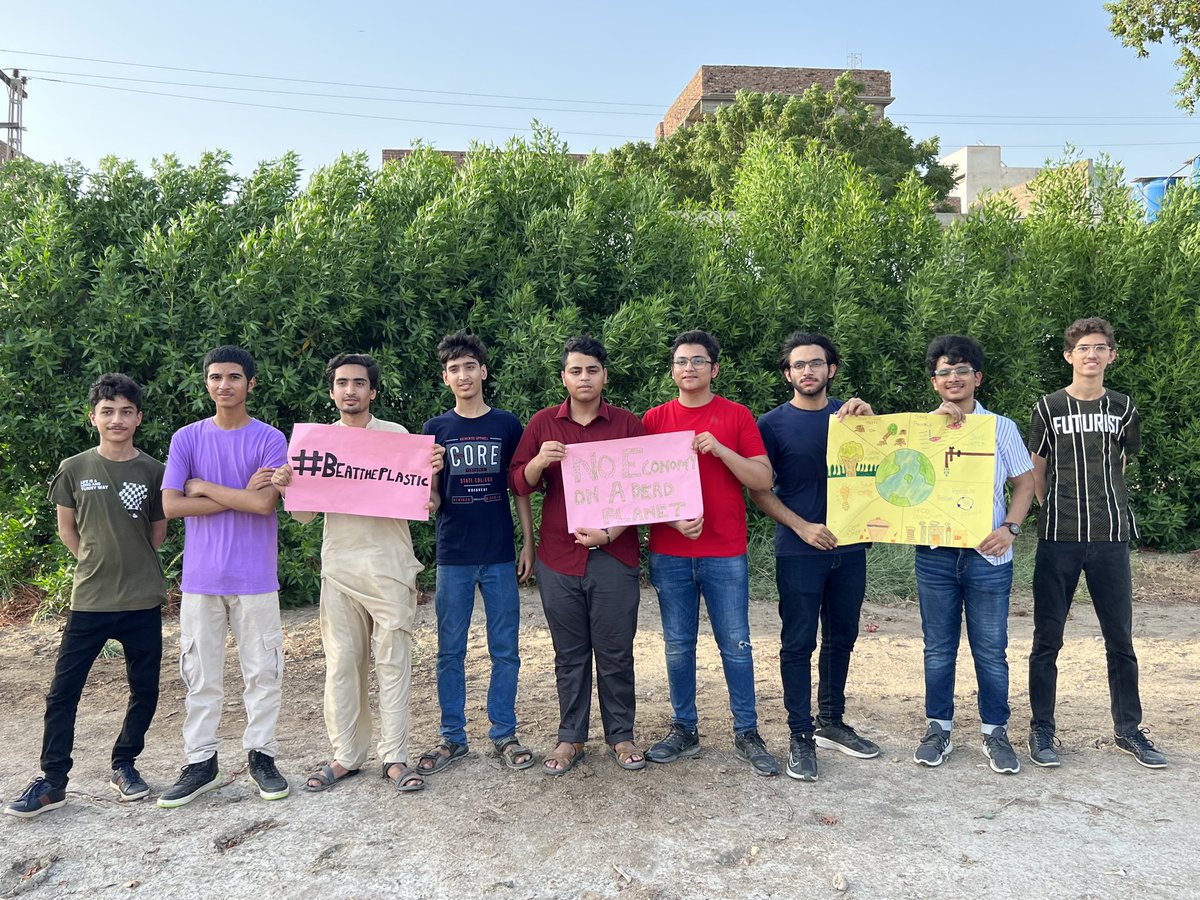 MustafaTalpur7's tweet photo. Proud to share the incredible journey of PakSarZameen Hyderabad Chapter! Together, we planted 1000 saplings, championed innovative solutions like Eco-bricks, and celebrated #WorldEnvironmentDay2023. Let's continue our mission for a greener, sustainable future! #BeatThePlastic https://t.co/Vjw7oaBl9H