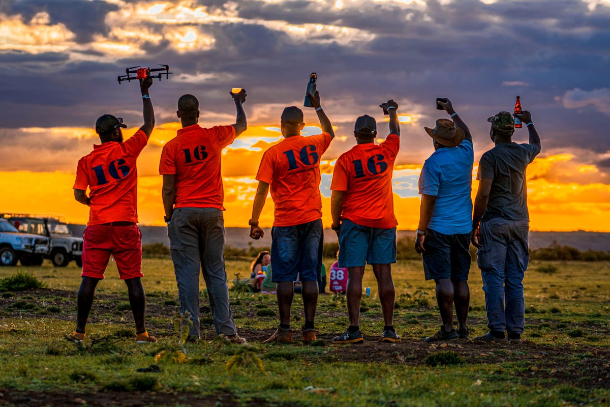 I Still can't get Over the Samburu Sunsets & Sunrise
During the @RhinoArk
#RhinoCharge2023
📍  Kisima Samburu