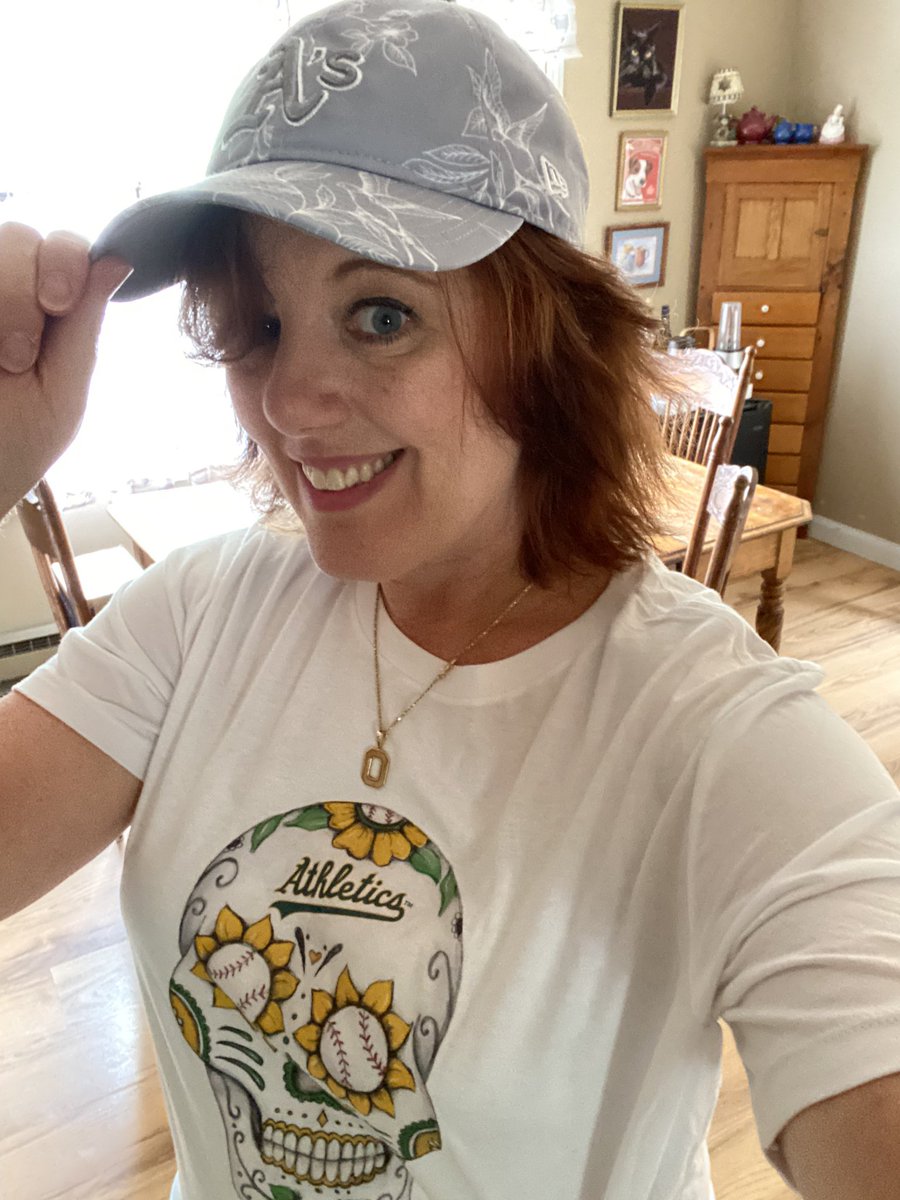 Stephanie Holt tweet media