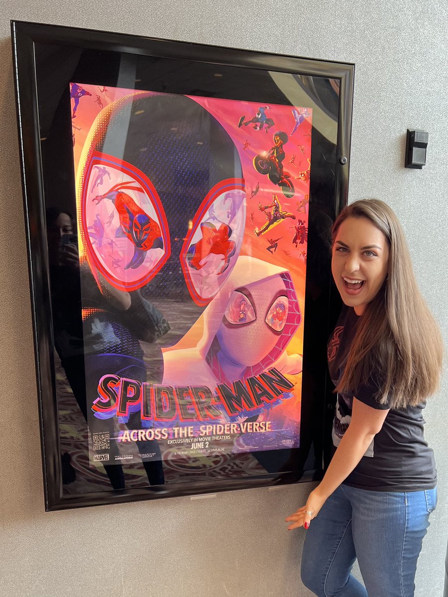 I started animating on #SpiderManAcrossTheSpiderVerse about 2 years ago, and it brings me so much joy seeing everyone’s reactions and the amount of love this film is receiving. I feel incredibly proud to have been a part of such a beautiful, creative, and inspiring project 🕷️🤟🕸️