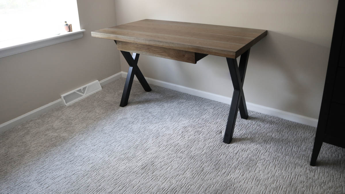 HandmadeTables's tweet image. One of two projects that got delivered to this home. 

We offer custom desks and can do essentially anything. Reach out if you'd like to be walked through the process.

#customdesk #customofficefurniture #customofficespace