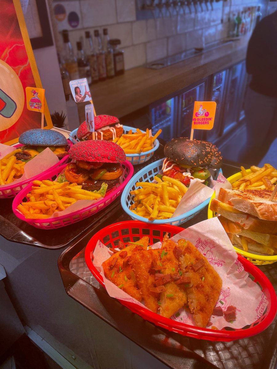 Junk Soul Smothered tweet media