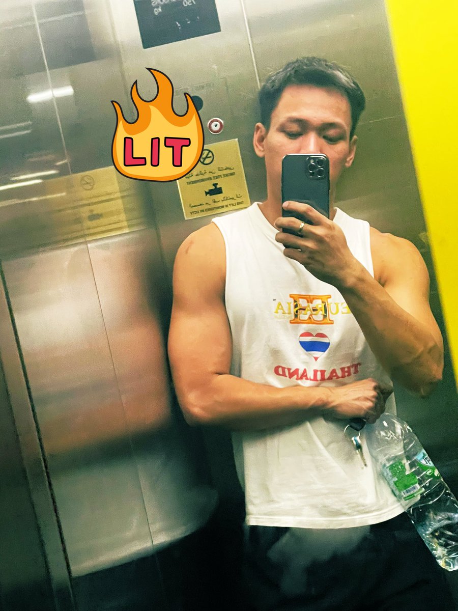 Obligatory Post  workout selfie 🤳
Good night 🌙

#Pinas #motivate #positivemind #posivibes #fitnessmotivation #fitspiration #ofwlife🇵🇭 #pinoyofw🇵🇭 #mydubai🇦🇪 #beach #moreno #beachlife🌊 #pinoy #ofw #pinoyofw🇵🇭🇦🇪 #uae🇦🇪️ #asian