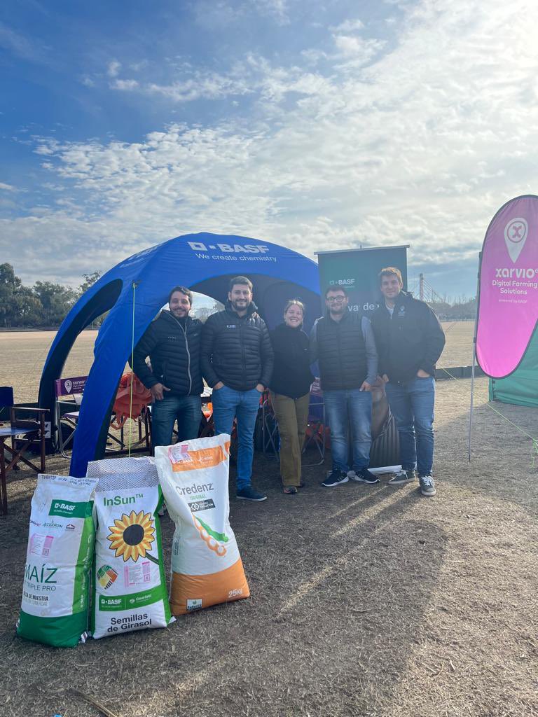 BASF_Agro_ARG's tweet photo. Presentes junto a @xarvioAR en la UPA Aapresid Trenque Lauquen.

#BASFenelcampo https://t.co/TeEwkCVWf4