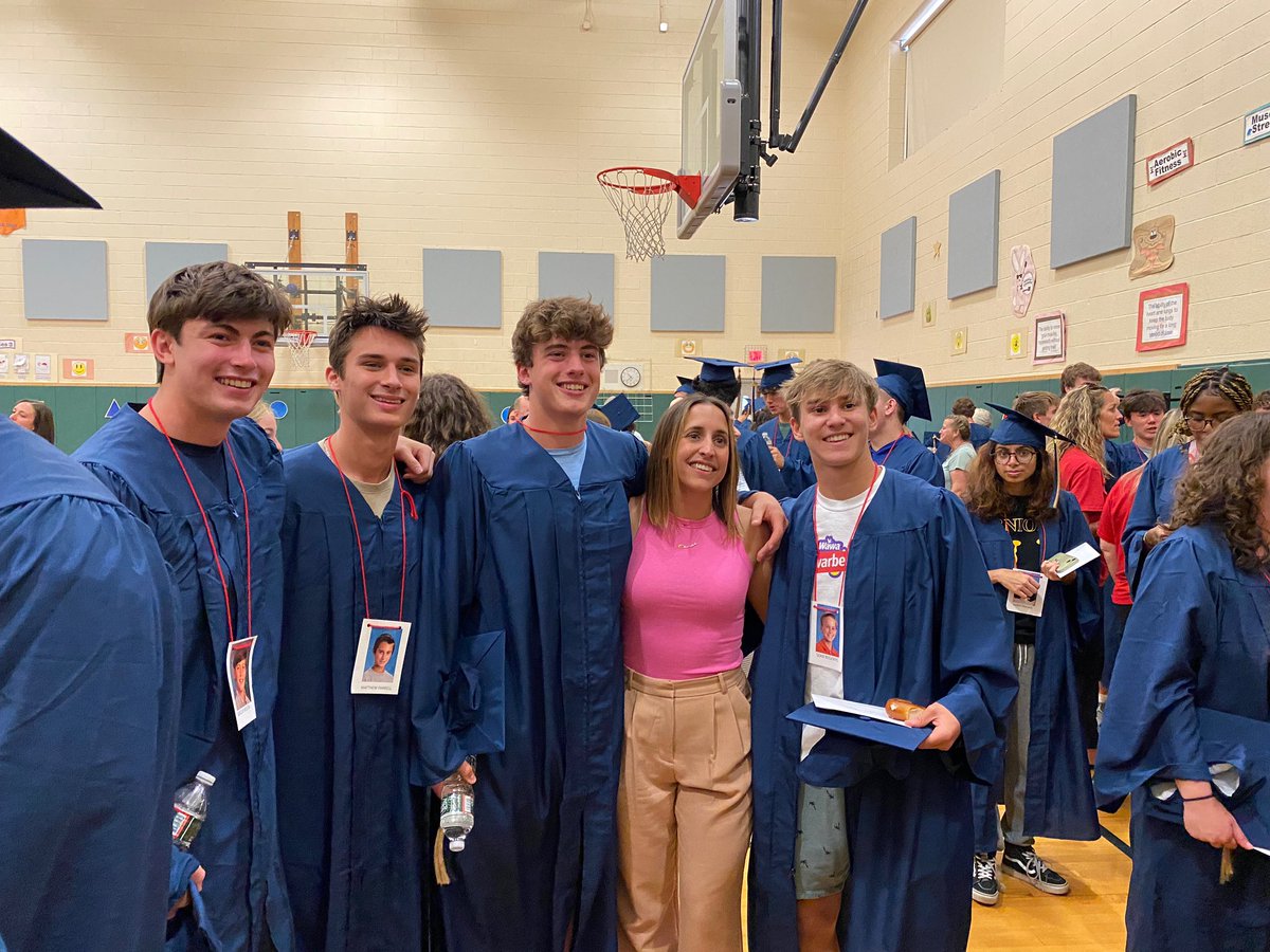 Mrs Ciccone tweet media