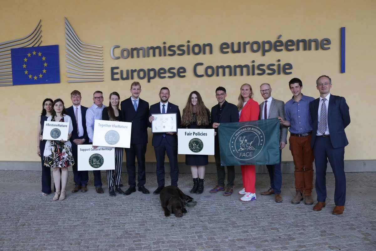 FACEforHunters's tweet photo. 🌿🏆 We made History #ForNature &amp; #Hunting!

🇪🇺 European hunters have united in Brussels through FACE’s Campaign #SignForHunting!

📢 We clearly speak up to #RestoreNature with #Hunters as conservationists on the ground!

💫 Read our PR:
https://t.co/SiBsANxrSt https://t.co/aSCjcyZfIH