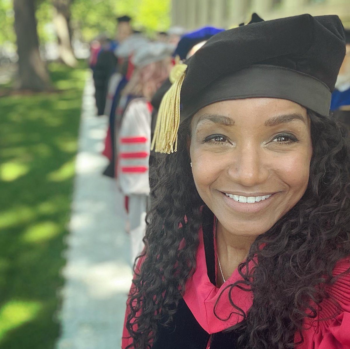 Congrats to the Class of ‘23! So proud of these newly-minted MIT PhDs: my cousin @coryfrontin earned his doctorate in Aeronautical and Astronautical Engineering & my advisee/coauthor @JerryZhang_yh earned his in Management Science. Brilliant! ⭐️ #TheMostWonderfulTimeOfTheYear