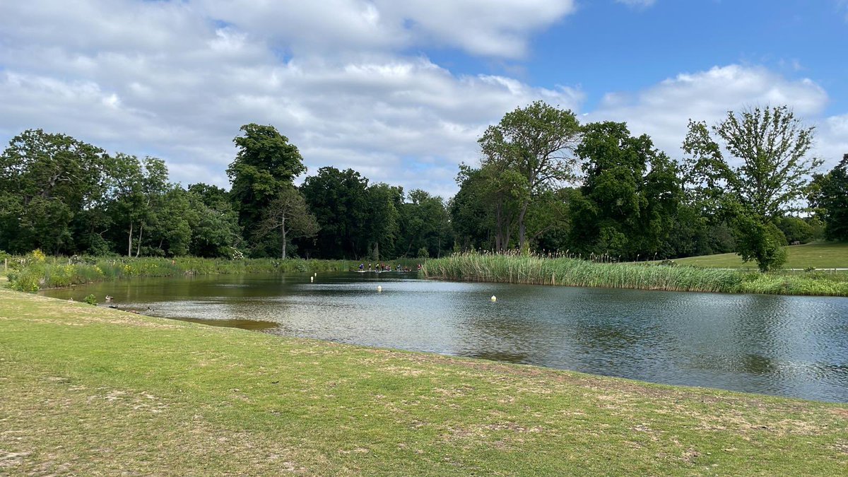 Eltham College Sport on Twitter "Y10 pupils enjoying the sun during