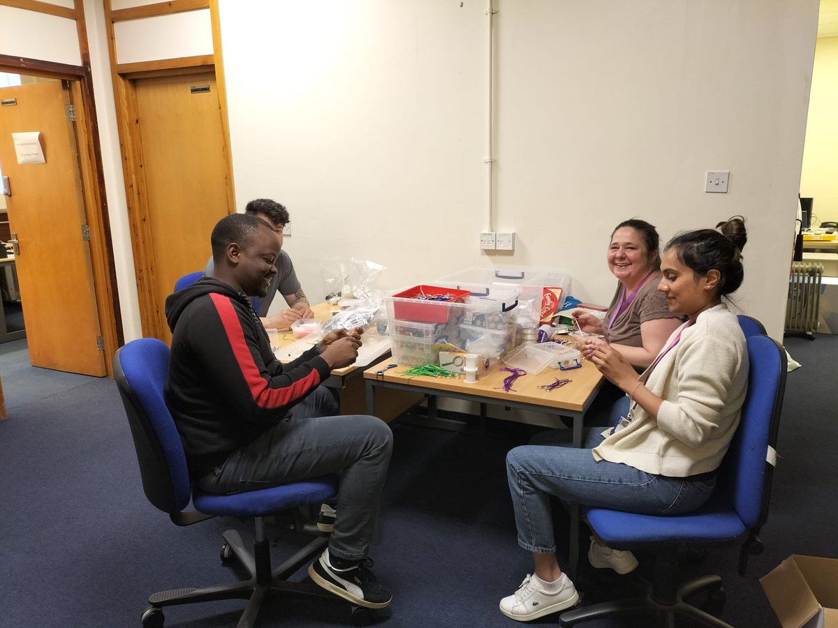 LangtonSkinLab tweet media