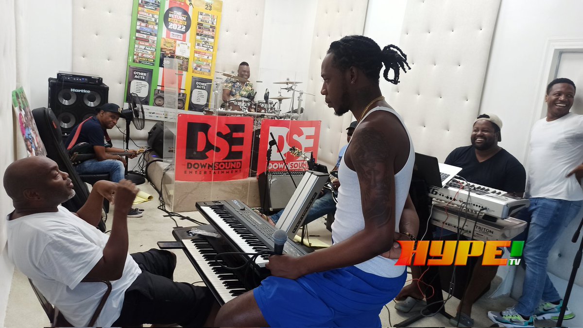 <a href="/Topmann_music/">Topmann Donzlife</a> in rehearsal mode at <a href="/KingstonSignals/">Downsound Records</a> with #RuffKutBand for <a href="/reggaesumfest/">Reggae Sumfest</a> 2023. TopMann will perform on Friday July 21 at Catherine Hall.