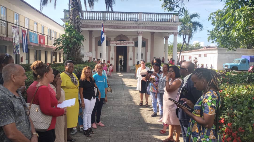 Fructífera visita de la viceministra de Educación Básica de #Sudafrica a #Cuba #CubaCoopera #CubaMined <a href="/MoraimaOrozco/">Moraima Orozco Delgado</a>