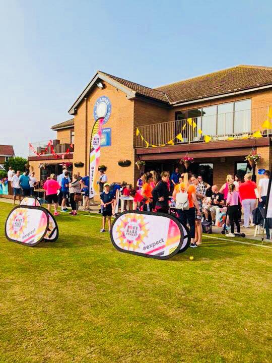 StAnnesCC's tweet photo. 🥂😀 WOMEN’S SOFT BALL CRICKET FESTIVAL RETURNS! 

🗓️ FRI 21 JULY 2023
🏏 2 games + a Final
🥂 FREE glass of Prosecco or a soft drink!
🎵 DJ playing awesome tuuuuunes
😀 Fun, fun, fun! 

➡️ FIND OUT MORE 👇
https://t.co/uK1vuaQiYS

#women #softball #cricket #thisgirlcan #event https://t.co/k3r6onszrY
