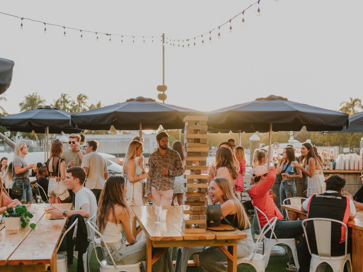 Riverside vibes and good times!⚓ Join us for Riverside #HappyHour feat. $2 select beer by the bottle and $3 wines by the glass! #KnotWorking