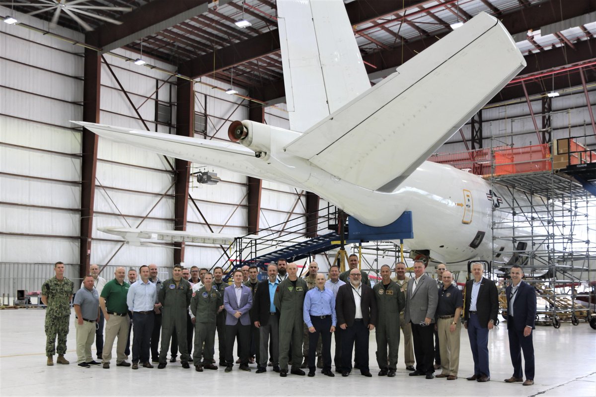 scramble_nl's tweet photo. First E-6B Block II upgrade finished
https://t.co/WXz0wVeNnM
Photo by Northrop Grumman Corporation
#avgeek #avgeeks #militaryaviation #ICYMI #USNavy #E6B #Mercury #NorthropGrumman #UpgradeProgramme https://t.co/f3dT6LwYif