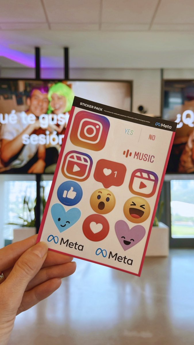 July_Latorre's tweet image. Mi día de trabajo ☺️☺️ gracias @Meta por hacerme parte de #creatorlab