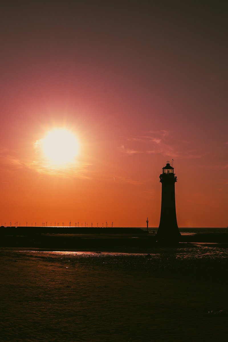 New Brighton Lighthouse at Sunset ☀️📸 #Photography #Photo #Liverpool #LifeInPhotos #JenMercer #Camera #Canon #LiverpoolPhotography #newbrighton #lighthouse #sunset #wirral #newbrightonlighthouse #photosofnewbrighton #photosofwirral #beach #nature