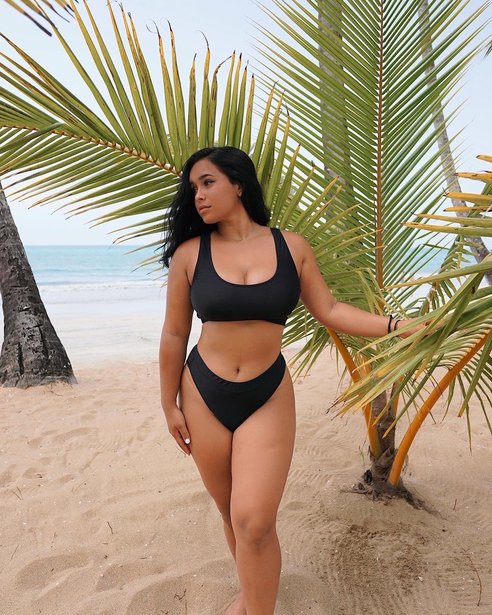 Andrea Lopez 🤍 on Twitter "island girl 🌴"