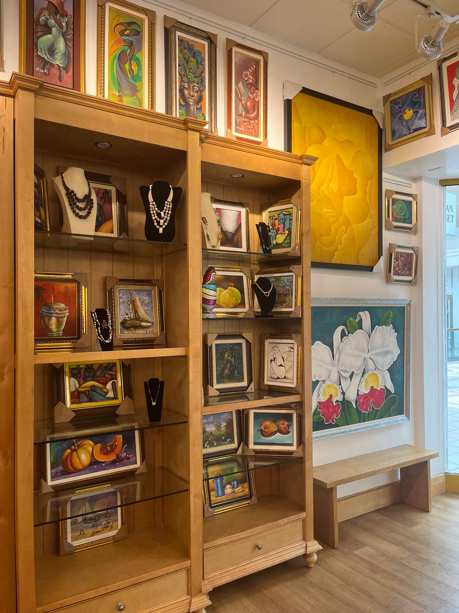 ShopSquare1Mall's tweet photo. Grand Opening! 

Loretta Legacy Art Gallery, featuring curated pieces and more. Visit them today on the Upper Level next to Kay Jewelers. https://t.co/hxunvgOge0