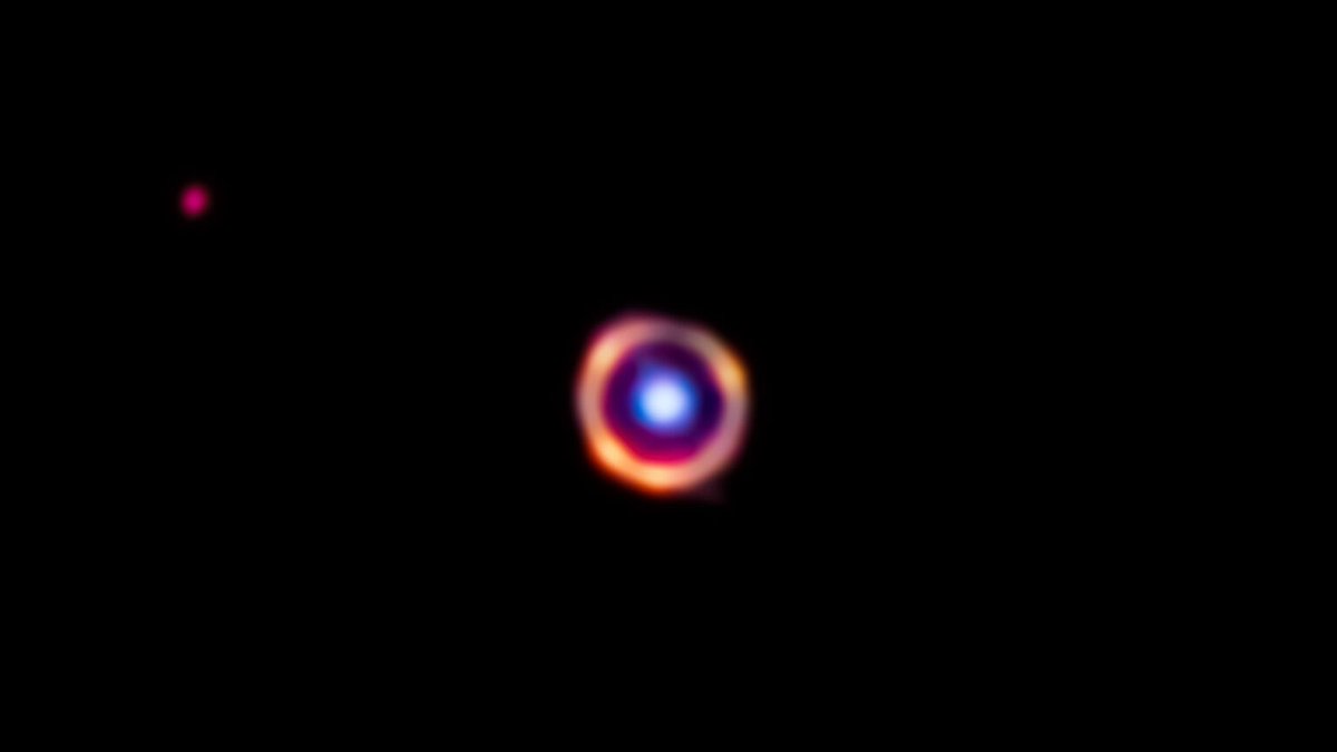 astro_jaz's tweet photo. HUGE DISCOVERY!!! JWST HAS DETECTED COMPLEX ORGANIC MOLECULES IN A GALAXY OVER 12 BILLION LIGHT-YEARS AWAY!!! https://t.co/USJdKgFcye