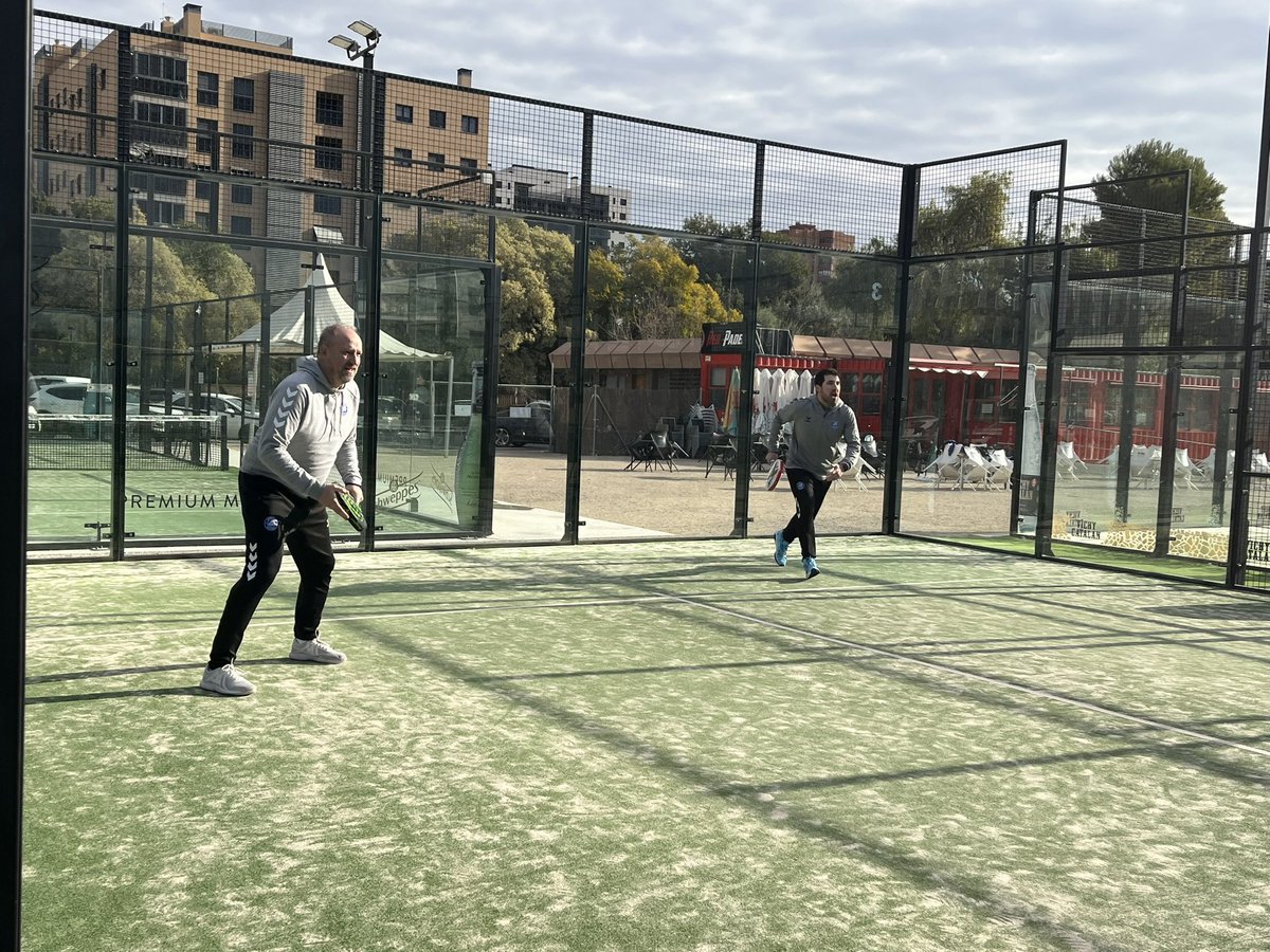 Gracias <a href="/RafaMonclova/">Rafa Monclova Suárez</a> por tu dedicación, intuición y pasión a esto del 🏀! Hemos sufrido, reído y ganado juntos! Aquí un amigo para siempre! 🤍💙