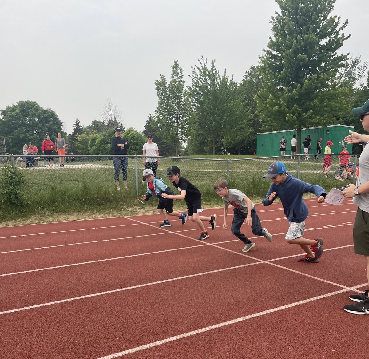MsACunningham's tweet photo. Track &amp; Field was so much fun yesterday! Everyone did a great job 👏 @rockwoodheart https://t.co/w0mD0fjFPd