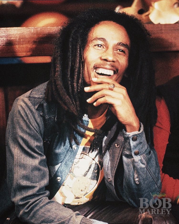 “Ya see, in like I know there’s lot of grief, but your love is my relief.” #WaitingInVain #bobmarley

📷 by #AdrianBoot
©️ Fifty-Six Hope Road Music Ltd.