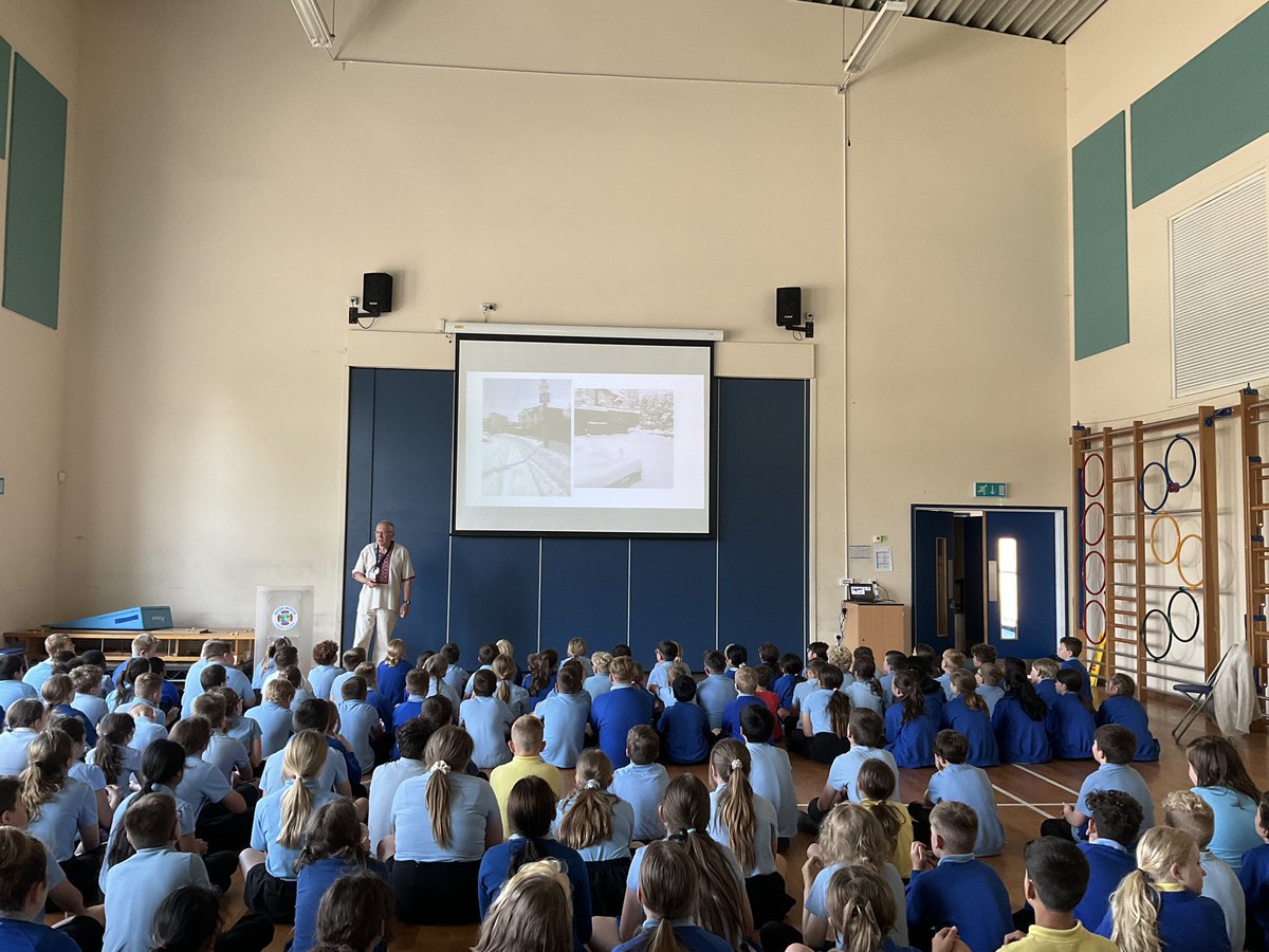 SWRBPS's tweet image. International Week saw Graham Tiley, Schoolsworks Board of Trustees, talk to Y5/6 about his personal experience of living in the Ukraine. Dressed in a traditional Vyshyvanka outfit he took them on a journey of life in the Ukraine through his photographs.  
@schoolsworks