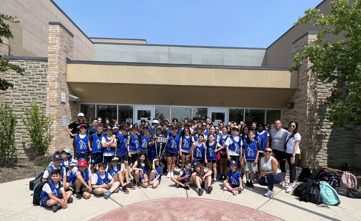 We are so proud of our SAW Wolves who came in second place today at our Track and Field meet. Great job to all of our students who participated and our coaches who helped them prepare for today. 🐺🏃🏽