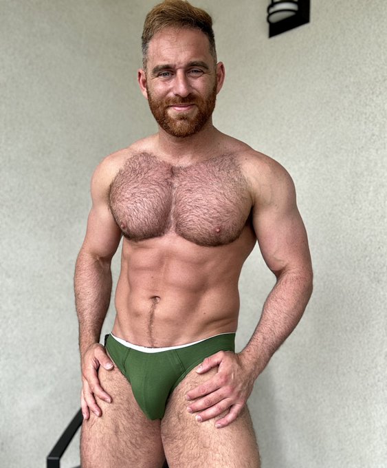 Just enjoying the warm weather in West Hollywood California.  Who wants to film? Hit me up. https://t