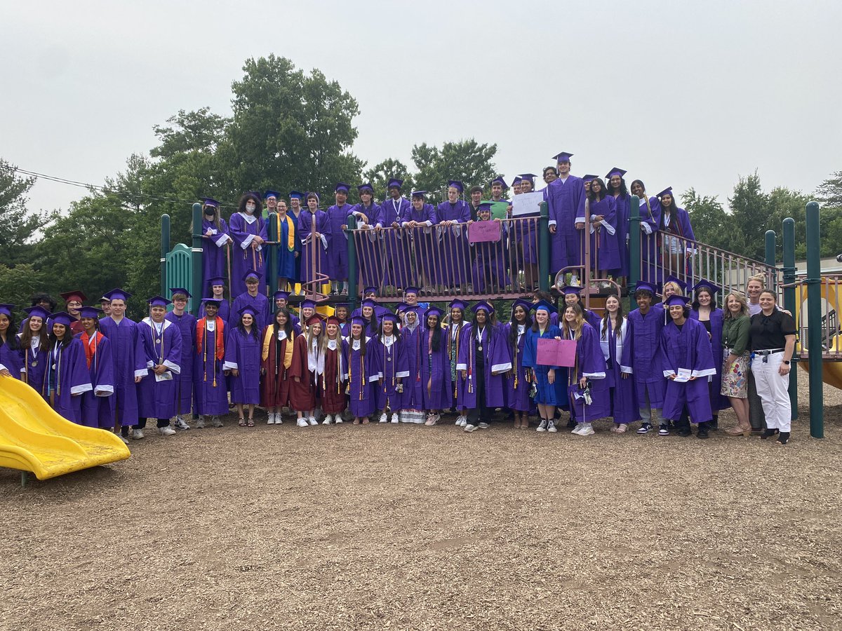 DrGoodloe's tweet photo. So much fun @oakhilles @Chantilly2023 grad walk! Congratulations Chargers!!! 💜 https://t.co/b7jxLGF9oZ