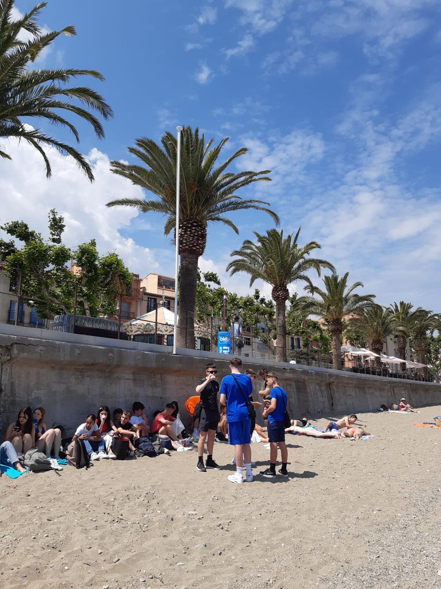 Trip to Collioure for half of us today. School for the others!! #RaiseTheBarr