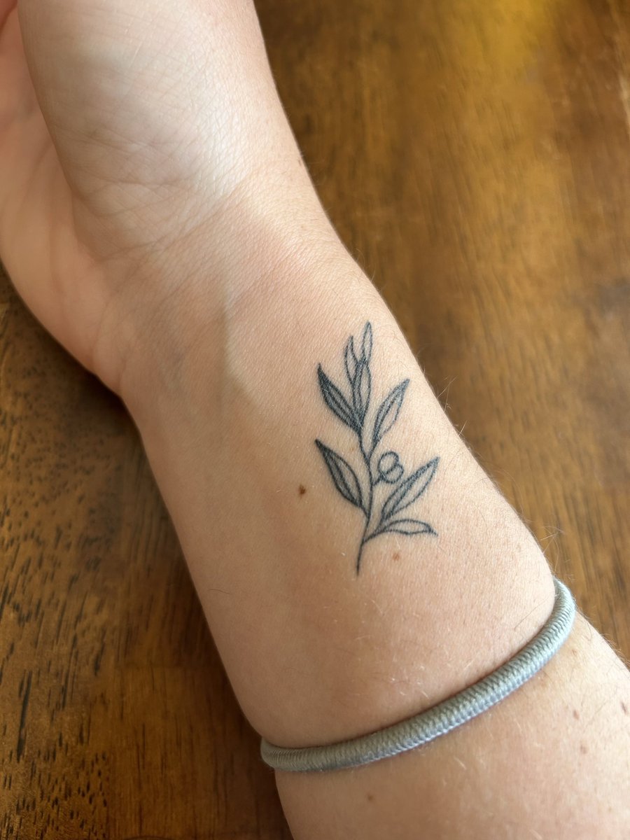 Liza Minor tweet media