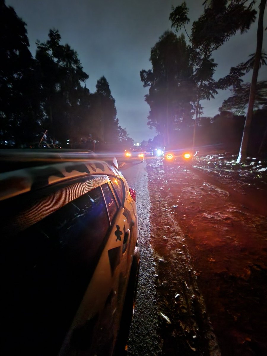 Insaid this bumps on norther bypass with no signage will bring chaos... saa hii hapa gari mama 5 zimepata accident
<a href="/Ma3Route/">Ma3Route</a>