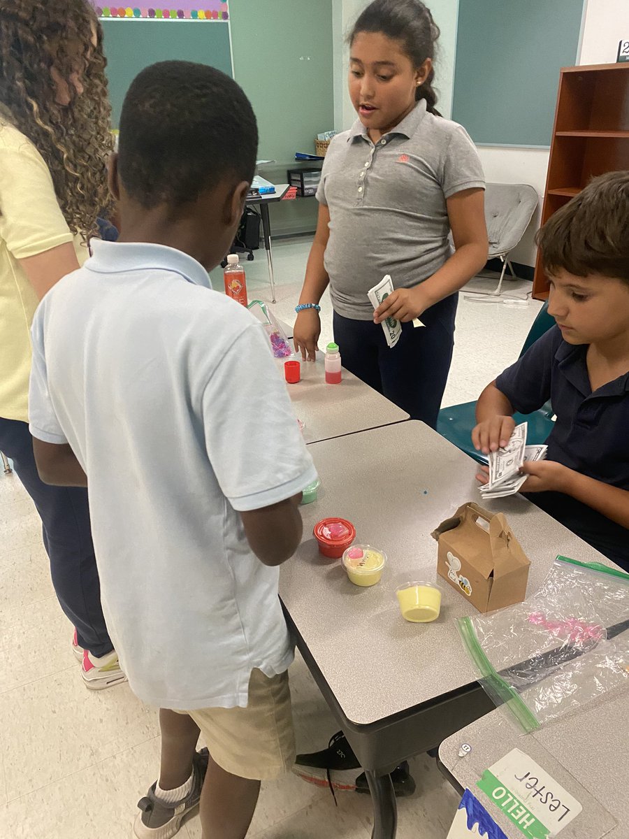 MrsCrumbly's tweet photo. Blown away by the creativity from these students this year! We had an extremely successful Market Day with some very clever products being sold🤩❤️ @hceotters https://t.co/YeTKHXfM6K