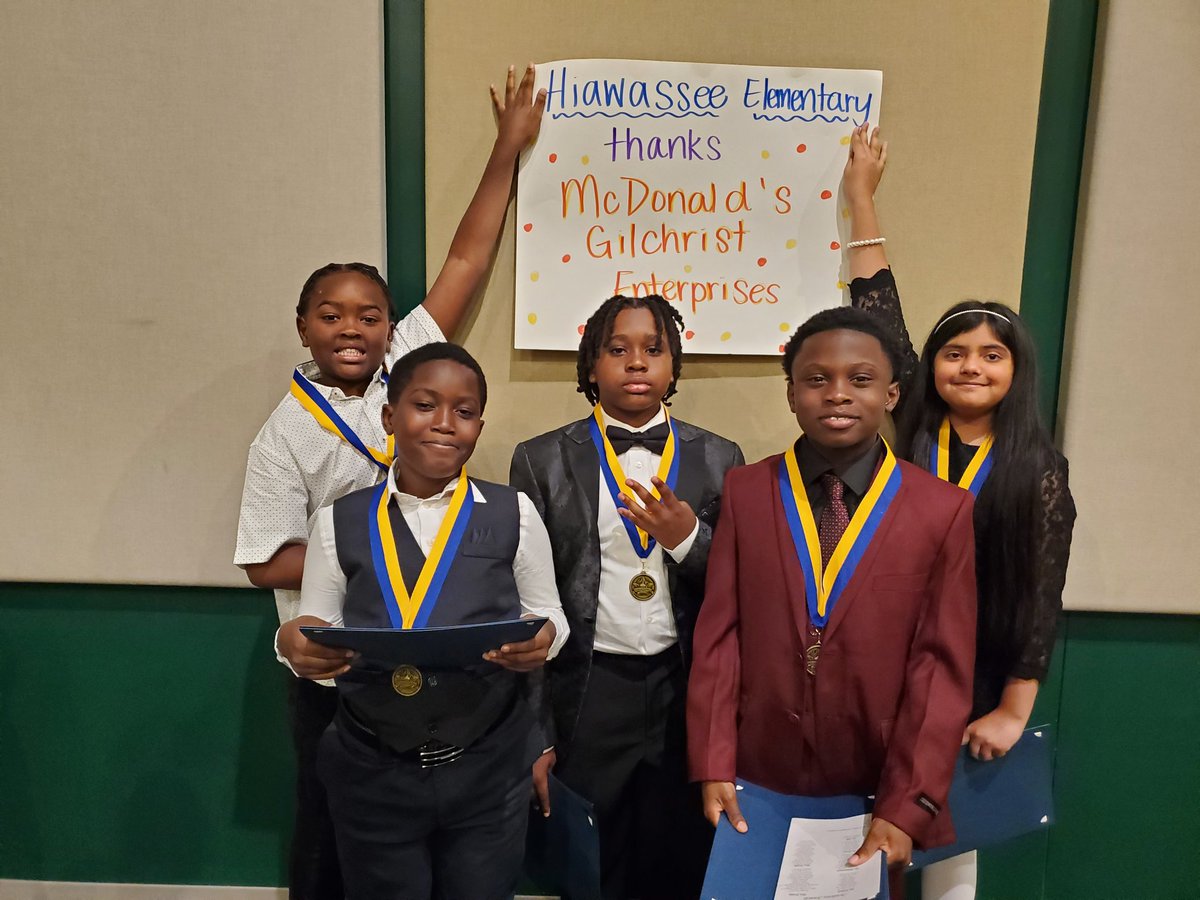 HiawasseeE's tweet photo. Congratulations to our phenomenal 5th grade class! Tonight you shined like the stars you are! We wish you the best as you embark on the next chapter of your journey. @West_OCPS https://t.co/heghbNry0y