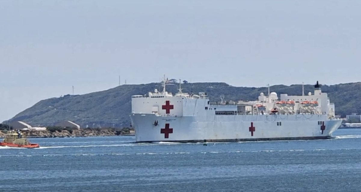 USNS Mercy (T-AH-19) Mercy-class hospital ship coming into  San Diego - May 25, 2023 #usnsmercy #tah19

SRC: webcam https://t.co/Ihp7zmFlzY