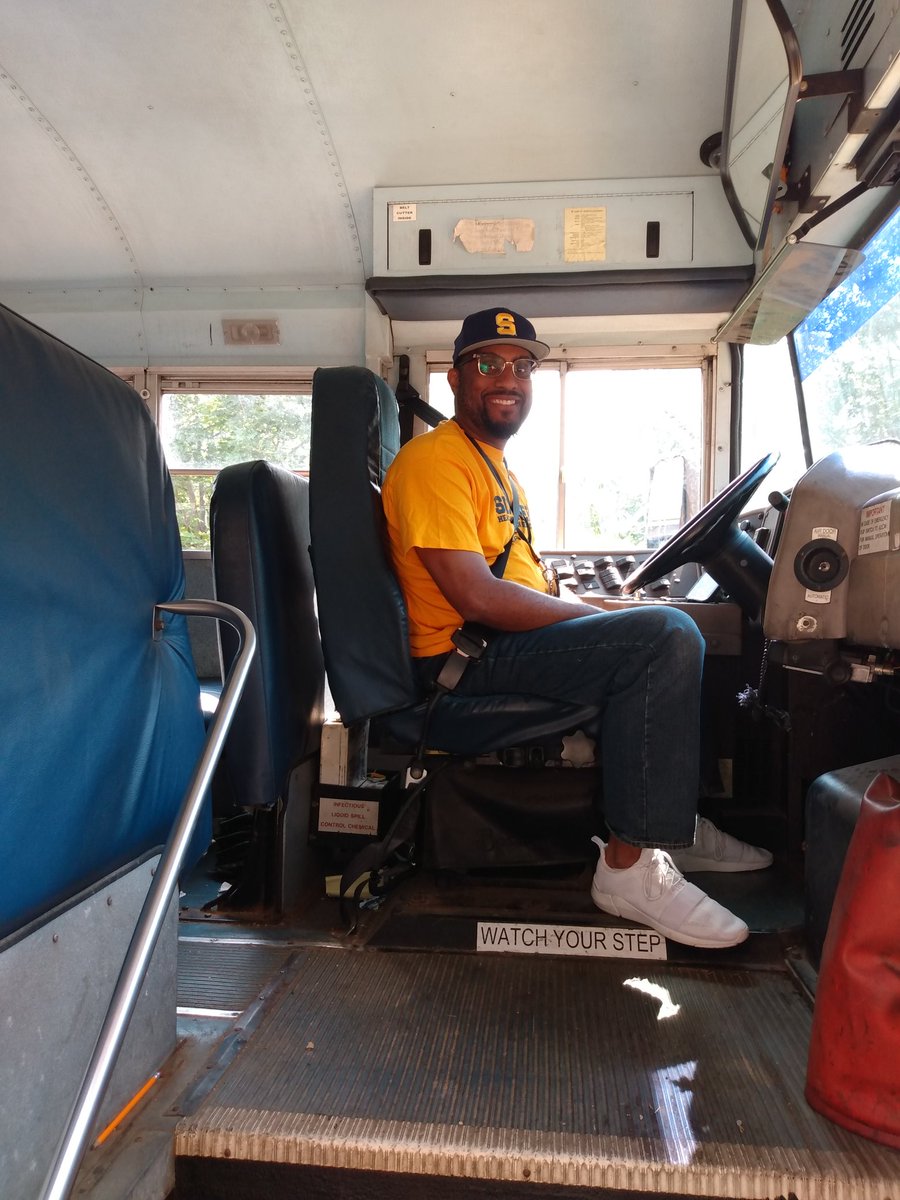 Dustin Whitis (@whitisdustin) on Twitter photo Huge shout-out to <a href="/rice_kym/">Principal Rice</a> and The Academy at Shawnee for letting us use their activity bus to ensure all of our students were able to go on our schoolwide field trips even though their normal bus was delayed!We appreciate your support of our Choice Zone scholars! <a href="/BreckFrankES/">Breck-Frank Bullfrogs</a> Huge shout-out to <a href="/rice_kym/">Principal Rice</a> and The Academy at Shawnee for letting us use their activity bus to ensure all of our students were able to go on our schoolwide field trips even though their normal bus was delayed!We appreciate your support of our Choice Zone scholars! <a href="/BreckFrankES/">Breck-Frank Bullfrogs</a>