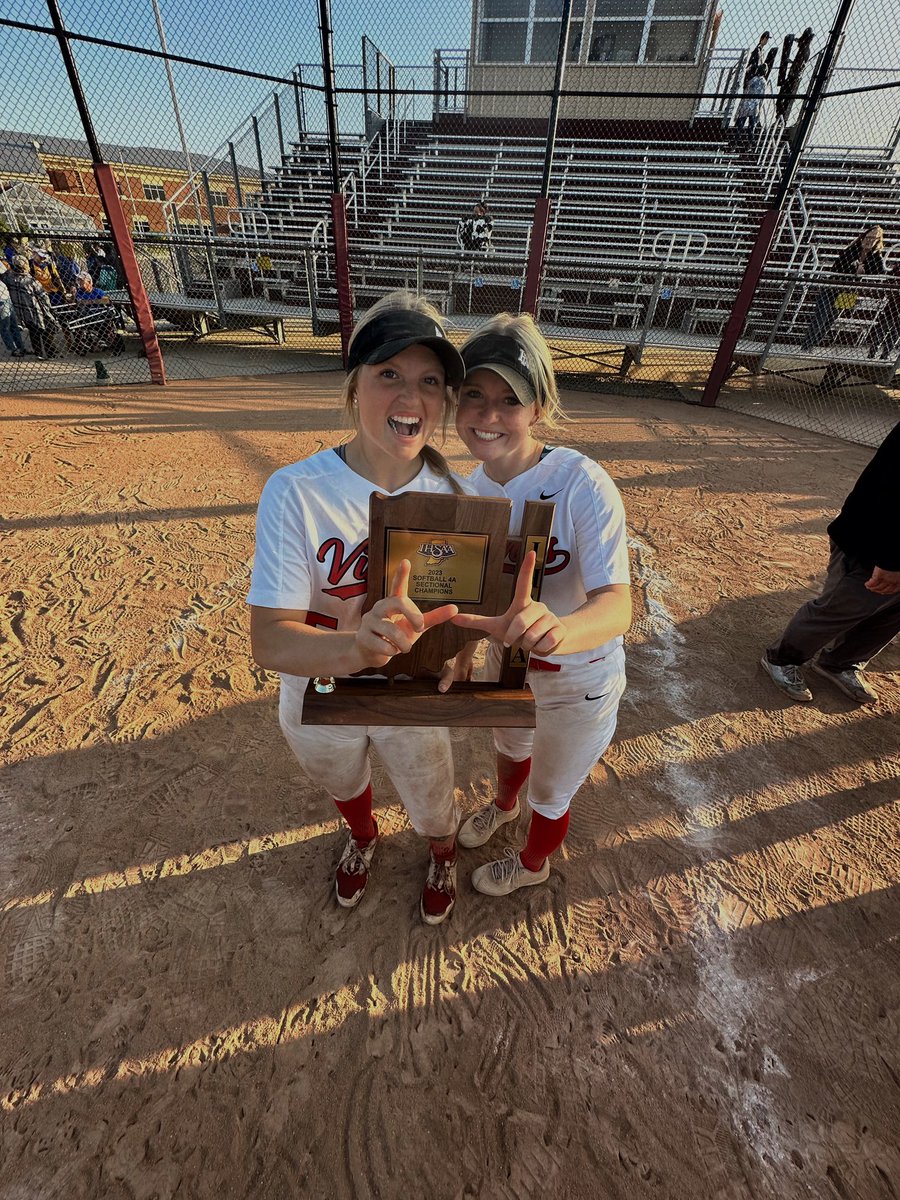 Corinne Martz (@corinnemartz24) on Twitter photo SECTIONAL CHAMPS!!
So so proud of my team and the fight we showed tonight winning in 8 innings and playing for each other the whole time. A big thank you to our community for showing up for us and filling the stadium tonight! Onto regionals❤️🖤 <a href="/hnvikings/">HN Athletics</a> @HCCSC SECTIONAL CHAMPS!!
So so proud of my team and the fight we showed tonight winning in 8 innings and playing for each other the whole time. A big thank you to our community for showing up for us and filling the stadium tonight! Onto regionals❤️🖤 <a href="/hnvikings/">HN Athletics</a> @HCCSC