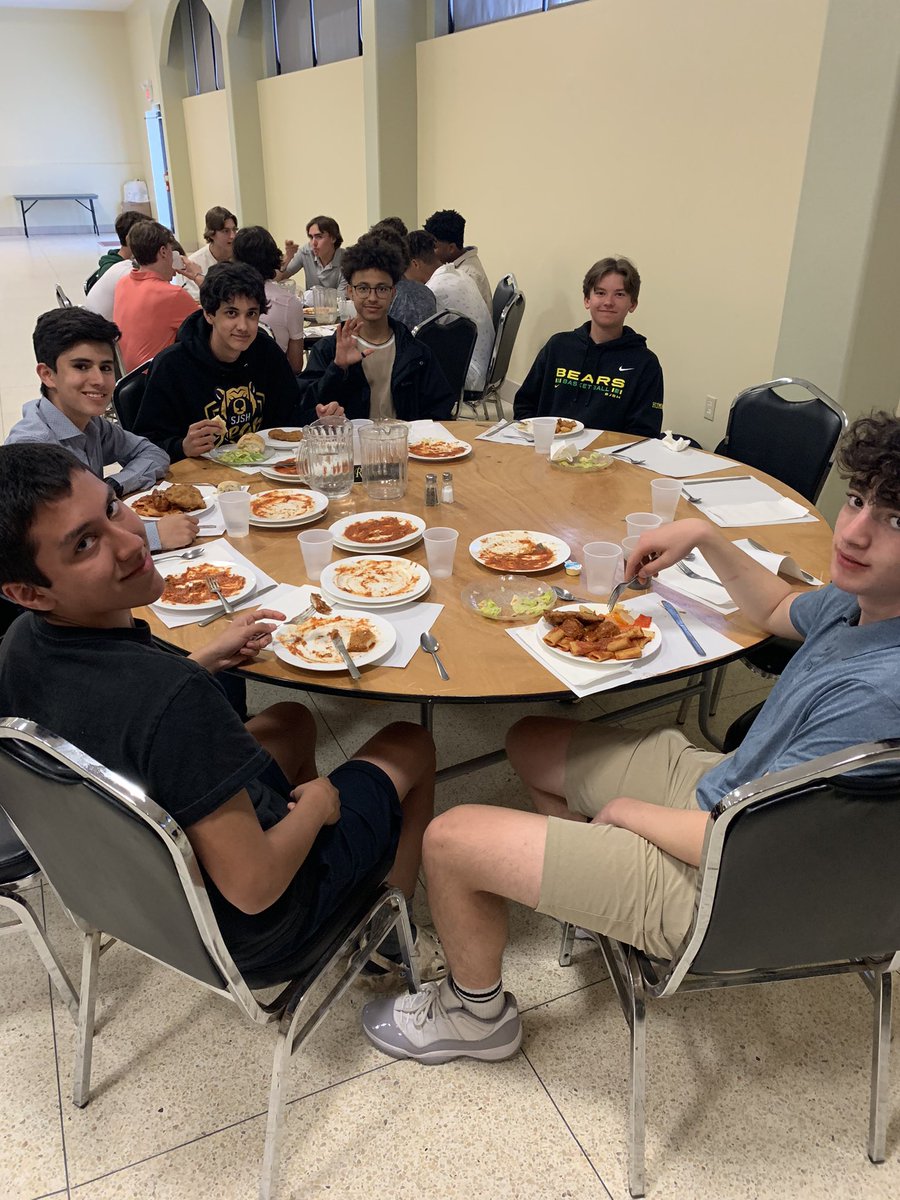 SJSH_JR_Boys_Soccer (@sjsh_jr_soccer) on Twitter photo Team dinner at the Davedi Club before playoffs begin tomorrow! Game at 6:00 PM on Cundari Field vs Algonquin. <a href="/SJSHBears/">St. Joseph Scollard Hall CSS</a> Team dinner at the Davedi Club before playoffs begin tomorrow! Game at 6:00 PM on Cundari Field vs Algonquin. <a href="/SJSHBears/">St. Joseph Scollard Hall CSS</a>