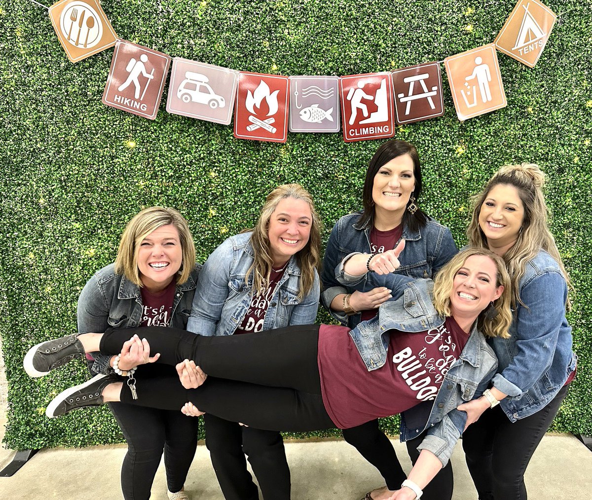 Ro Benignus, M.Ed (@rbenignus) on Twitter photo This group right here, there are no right words to explain how special they are to me. We work hard, but full of laughs through it all! Love these people! <a href="/Counselor_MPES/">Elisa Krug</a> <a href="/Dr_MeganBaker/">Megan Baker</a> <a href="/DrSarahBellini/">Sarah Bellini</a> <a href="/Llewellynlearns/">Kelly Llewellyn, M.Ed</a> This group right here, there are no right words to explain how special they are to me. We work hard, but full of laughs through it all! Love these people! <a href="/Counselor_MPES/">Elisa Krug</a> <a href="/Dr_MeganBaker/">Megan Baker</a> <a href="/DrSarahBellini/">Sarah Bellini</a> <a href="/Llewellynlearns/">Kelly Llewellyn, M.Ed</a>