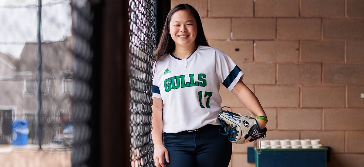 Endicott Athletics (@ecgulls) on Twitter photo At <a href="/EndicottCollege/">Endicott College</a>, Katie Watts ’23 said yes to numerous experiences. It wasn't part of the original plan, but she's glad she did.
"College is the place to grow in a really safe environment,” she said. “I tried to stay true to that mindset."
STORY ➡️ tinyurl.com/2p8xw6sr At <a href="/EndicottCollege/">Endicott College</a>, Katie Watts ’23 said yes to numerous experiences. It wasn't part of the original plan, but she's glad she did.
"College is the place to grow in a really safe environment,” she said. “I tried to stay true to that mindset."
STORY ➡️ tinyurl.com/2p8xw6sr