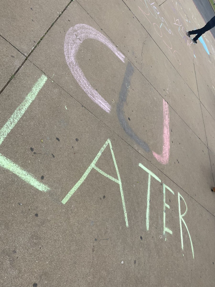 UHS Freshman Academy tweet media