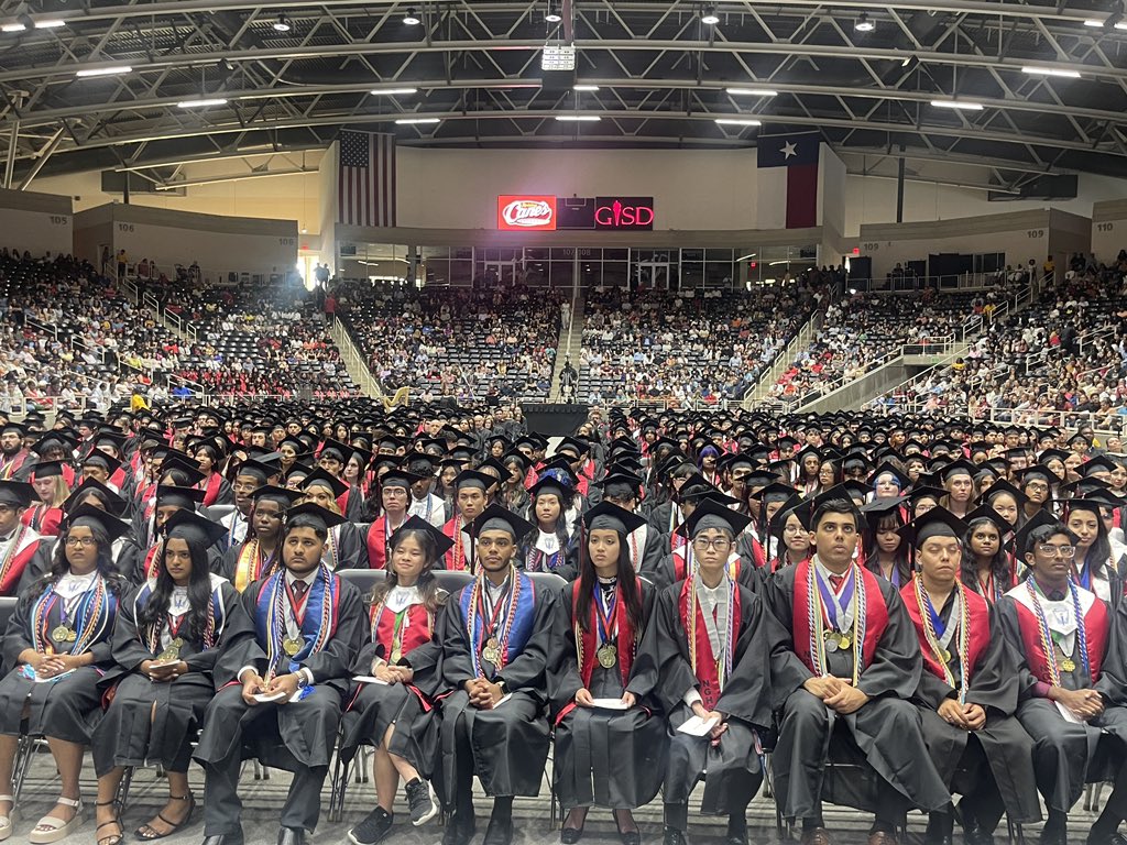 gisdnews's tweet photo. “It’s an honor to stand in front of 650 graduates. You will be the first graduates in GISD history to receive a diploma from an A-rated high school!” 
-Principal Fishpaw

Congratulations to the resilient and mighty Raiders from @NGHS_Raiders Class of 2023! You are #TheGISDEffect. https://t.co/mmHUa3iHFx