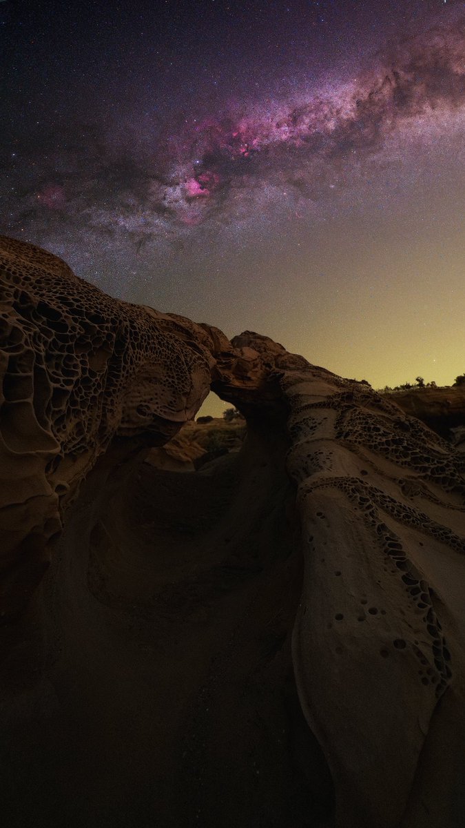 RizvanTalha's tweet photo. Cheese Rocks 

#astrophotography #astrophotographyturkey
#nightphotography
#tafoni https://t.co/9DgswcG83C