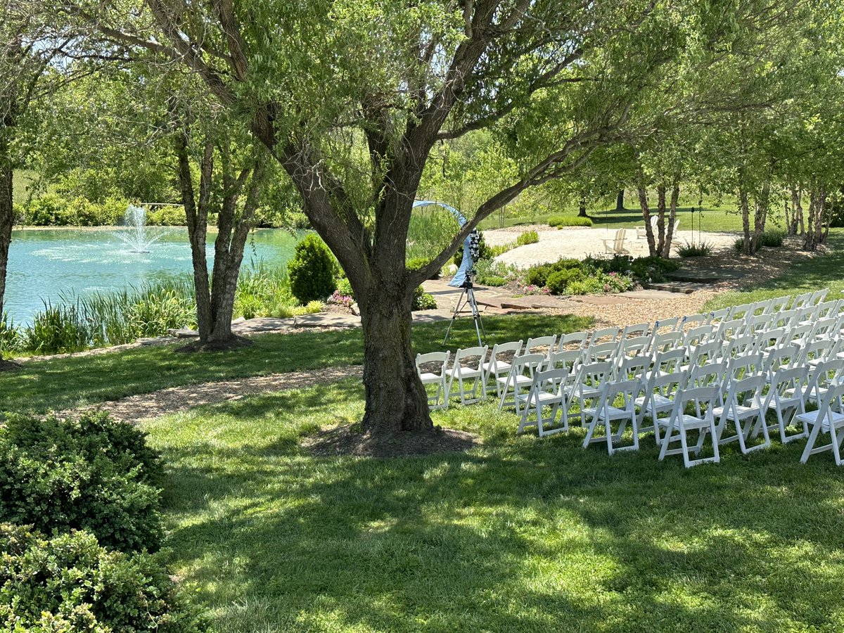 DrTiller1914's tweet photo. It was an honor to officiate the wedding ceremony of my Frat Brother Gregory Gee and his lovely bride Jordyn Gee!
May God bless and favor your union now and forevermore!
#OMGee https://t.co/ZDE9bhbhle