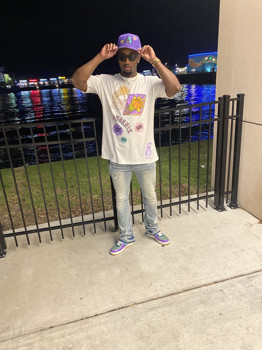 3muchhh_'s tweet photo. 26 🎈 https://t.co/Ri5fN1CEfx