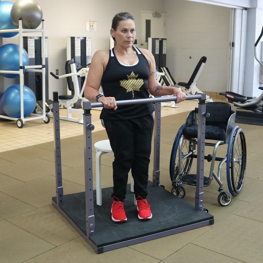 ResolutionFITNS's tweet image. The EvolutionVN is an #inclusive piece of #Fitness equipment, for all ages and levels of ability. Whether a physical therapist, or a #WheelChairAthlete, the #EvolutionVN has something to offer. Visit ResolutionFitness.ca for details! - youtu.be/u4M3-eckJro