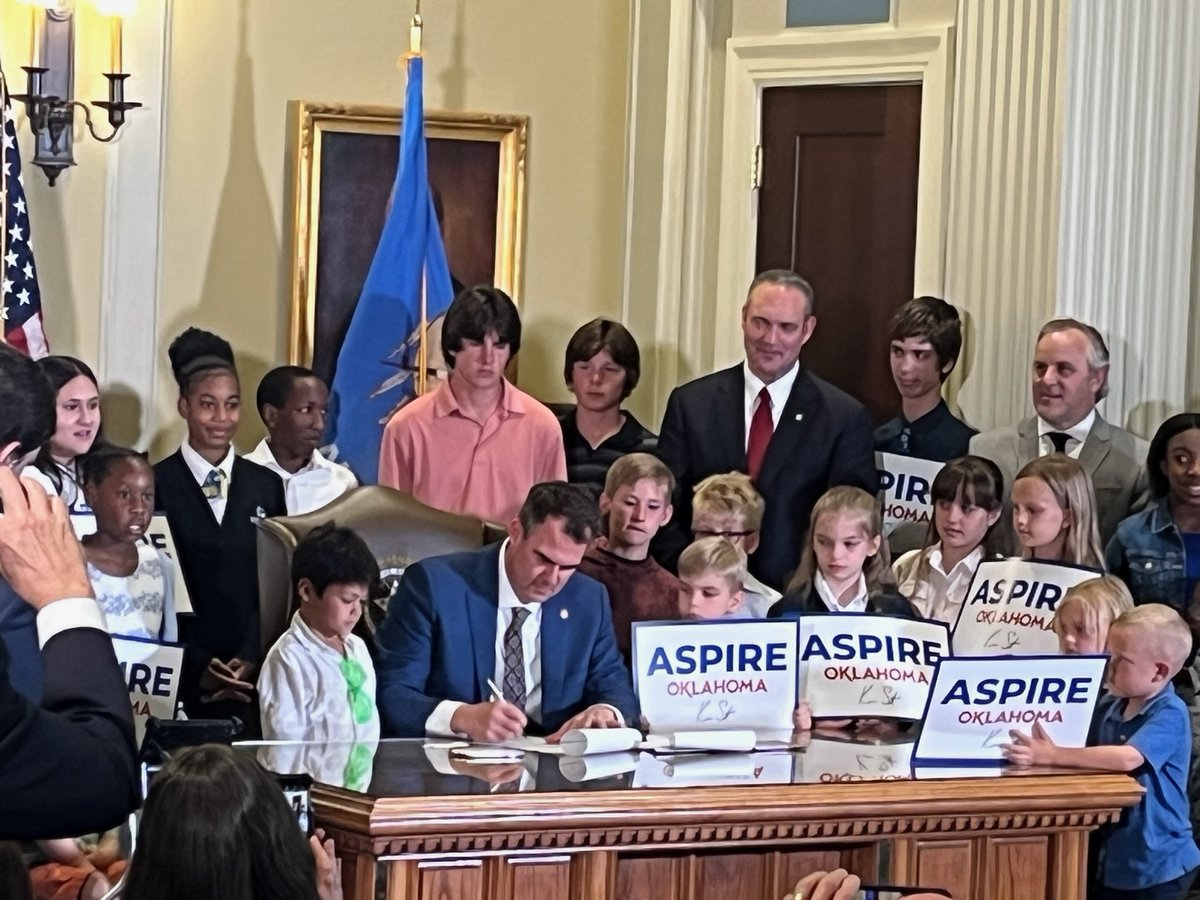 The signing of the Parental Choice Tax Credit Act cements Oklahoma as a national leader in education freedom, empowering all families with a critical tool that puts them in the driver’s seat. yeseverykid.com/press/yes-ever… @GovStitt @SpeakerMcCall @Sen_GregTreat