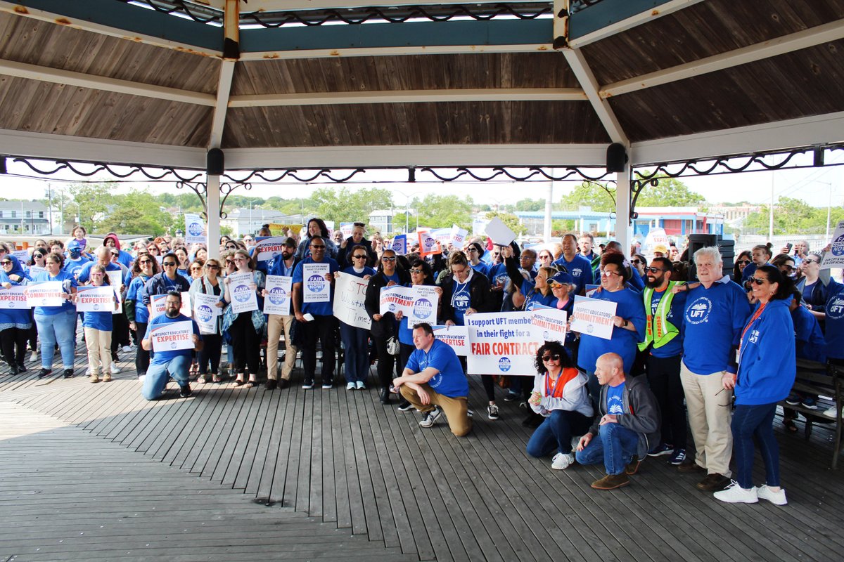 Staten Island brings it. #UFTFairContractNow