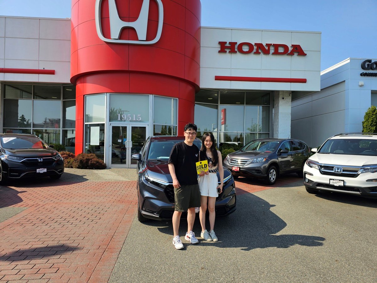 1/2 Nice to see a much stronger supply of new Honda vehicles arriving almost daily now!
This means many sold orders are quickly being filled for our very patient clients and desirable fresh trades are being made available quickly for our pre-owned shoppers.